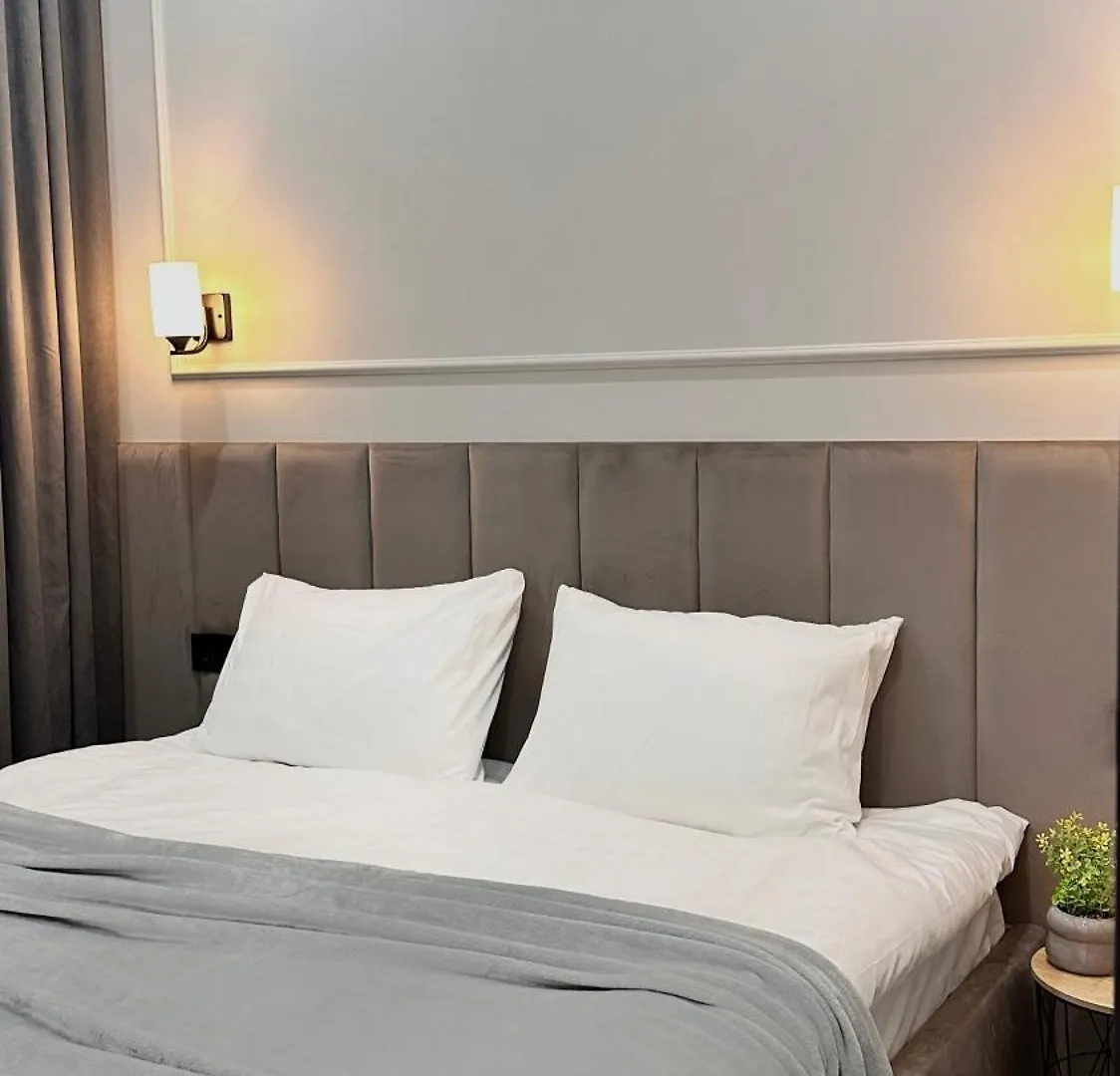 New Business-Class Apartment In Kyiv City Center 0*,