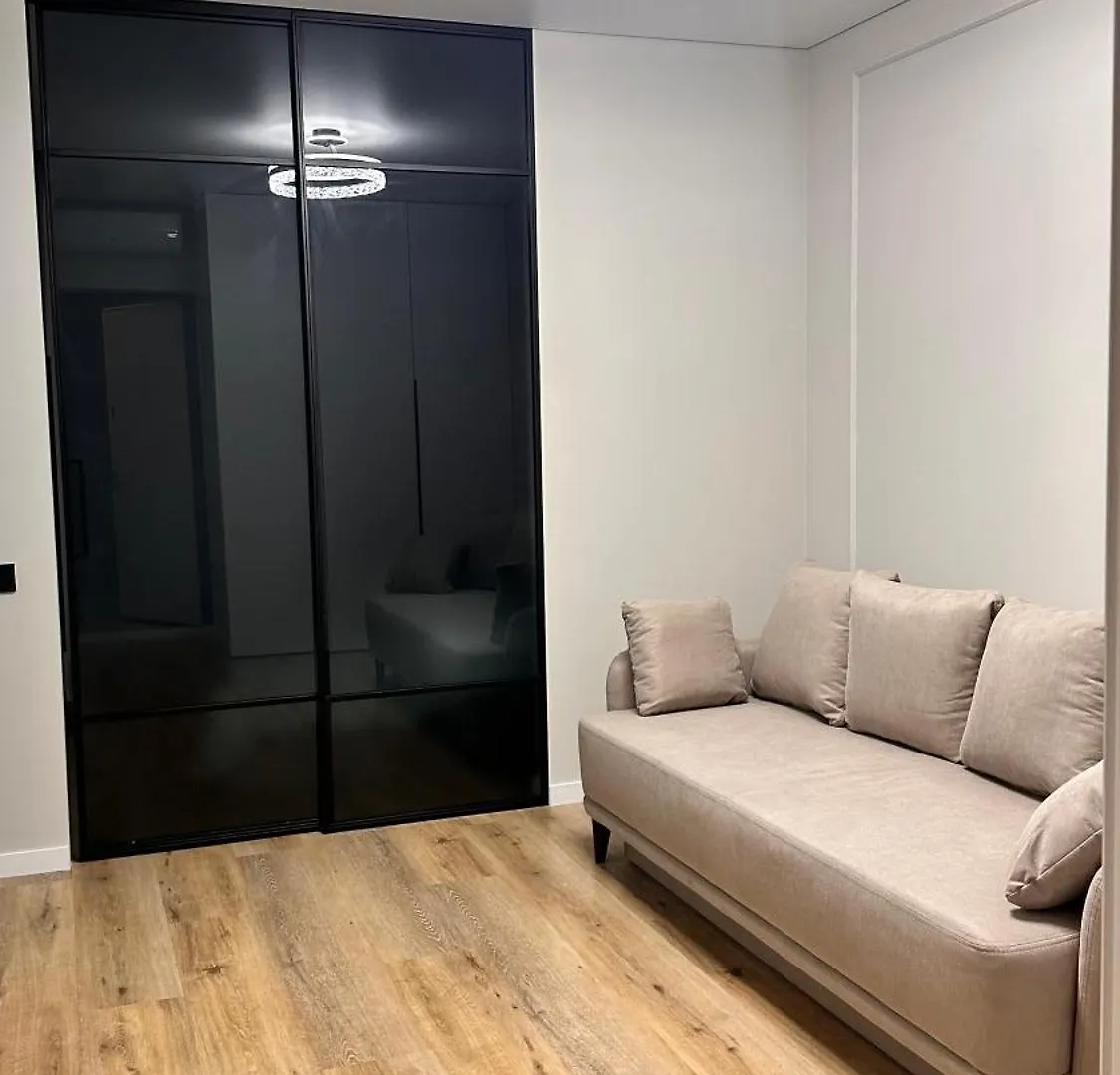 New Business-Class Apartment In Kyiv City Center