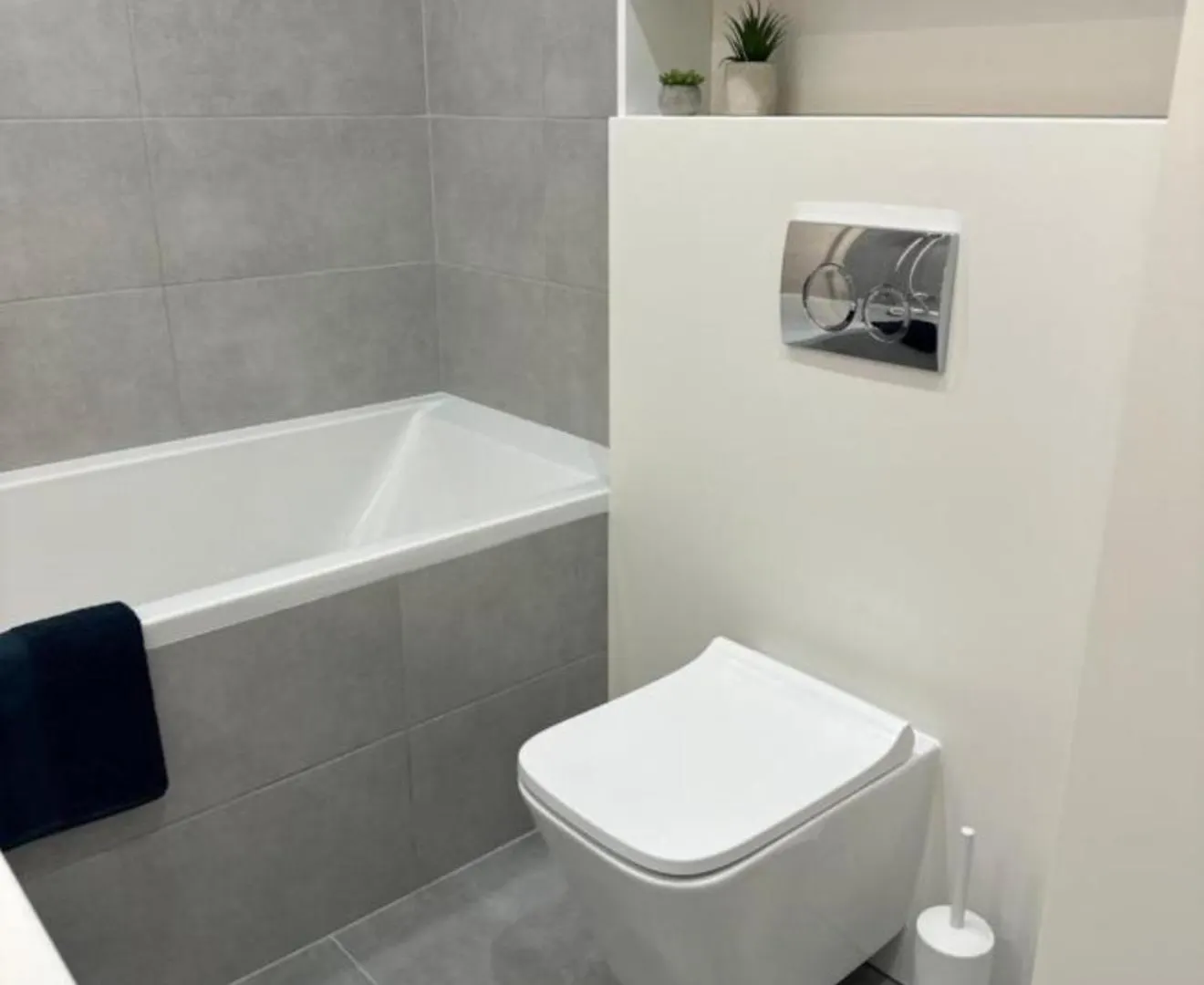 New Business-Class Apartment In Kyiv City Center Ukraine